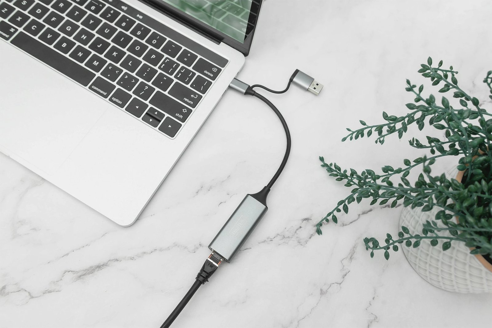 Adapter USB-C Digitus USB 3.0/USB-C 3.1 në 2.5G Ethernet, gri