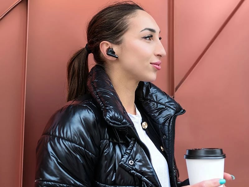 Kufje TWS Tracer T10 TRASLU47504 Bluetooth 5.4 me mikrofon, deri 5 orë, kuti karikimi 300 mAh, USB-C, të zeza