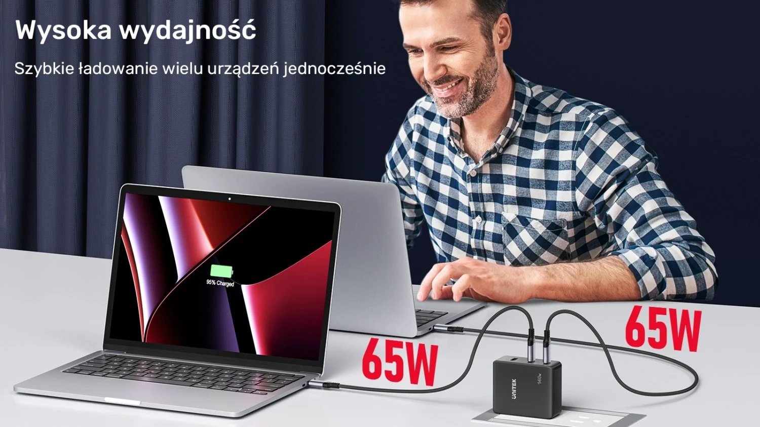 Karikues Unitek GaN me 3 porta, 140W, ngjyrë e zezë
