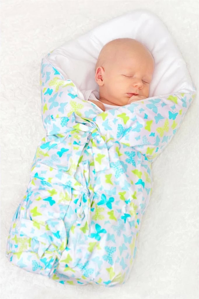 Mbështjellëse foshnje me lidhëse, New Baby, klasike, 70x70 cm, mbulesë 100% pambuk, mbushje anti-alergjike, e bardhë me yje gri