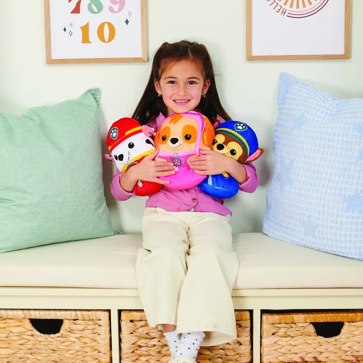 Lodër pelushi Paw Patrol Spin Master Chase 20 cm, bezhë/blu/kafe/e verdhë