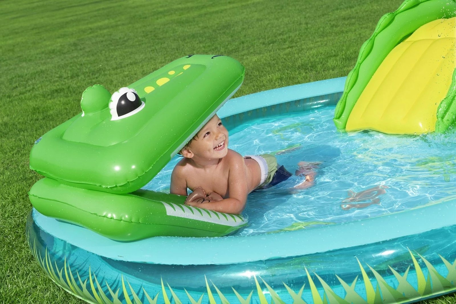 Qendër loje uji e fryrë për fëmijë Bestway Crocodile Cove, 2.24m x 1.81m x 72cm, shumëngjyrëshe Qendër loje uji e fryrë për fëmijë Bestway Crocodile Cove, 2.24m x 1.81m x 72cm, shumëngjyrëshe
