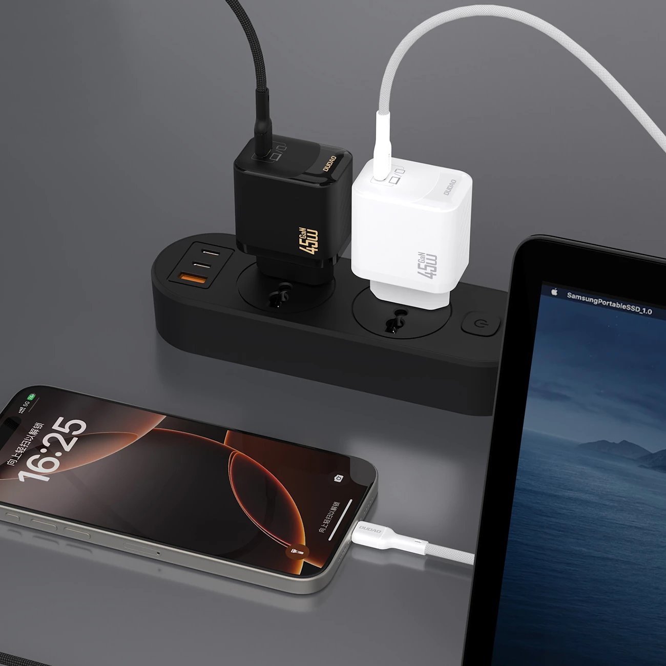 Karikues muri Dudao A28C, GaN, 45W, me kabllo USB-C, i zi
