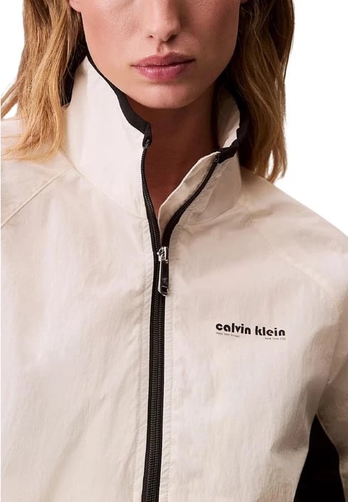 jakne femra Calvin Klein Jeans e bardhë