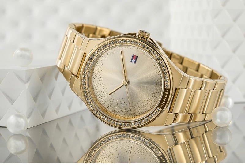 Orë dore për femra Tommy Hilfiger, e artë