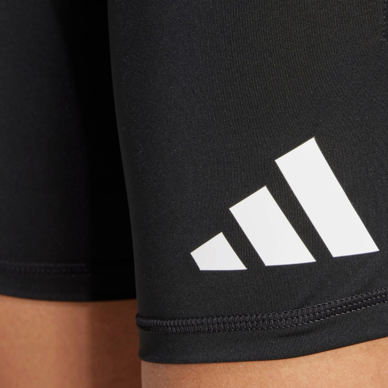 Shorce portieri për femra adidas, të zeza