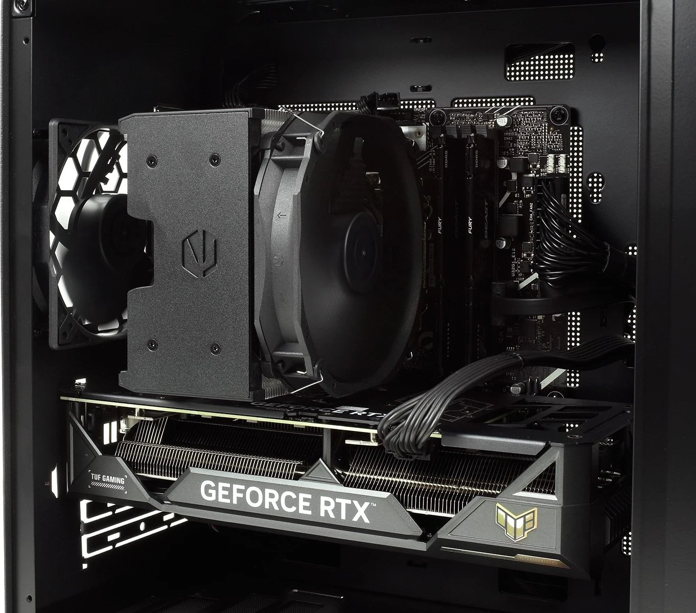 Kompiuter Komputronik Pro X714 [C02], i7, RTX 4070 Ti Super, 32GB RAM, 2TB, zi