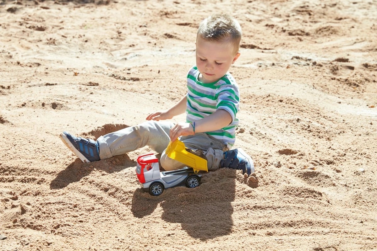 Kamion lodër Lena 01620, plastikë, 22cm, i kuq/verdhe/argjend/zi, në kuti