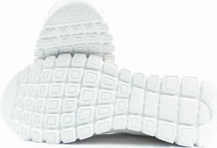 Atlete për femra Skechers, të zeza