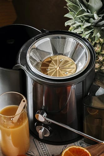 Shtrydhëse lëngjesh, Adler AD 4132, 600W, 0.45L enë lëngu, 1.5L enë tuli, tehe me shtresë titani, dark inox