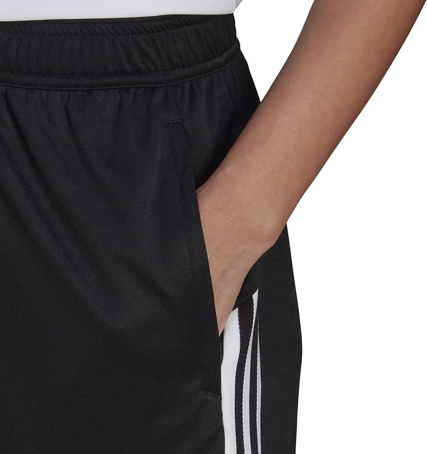 Shorce për femra adidas, të zeza
