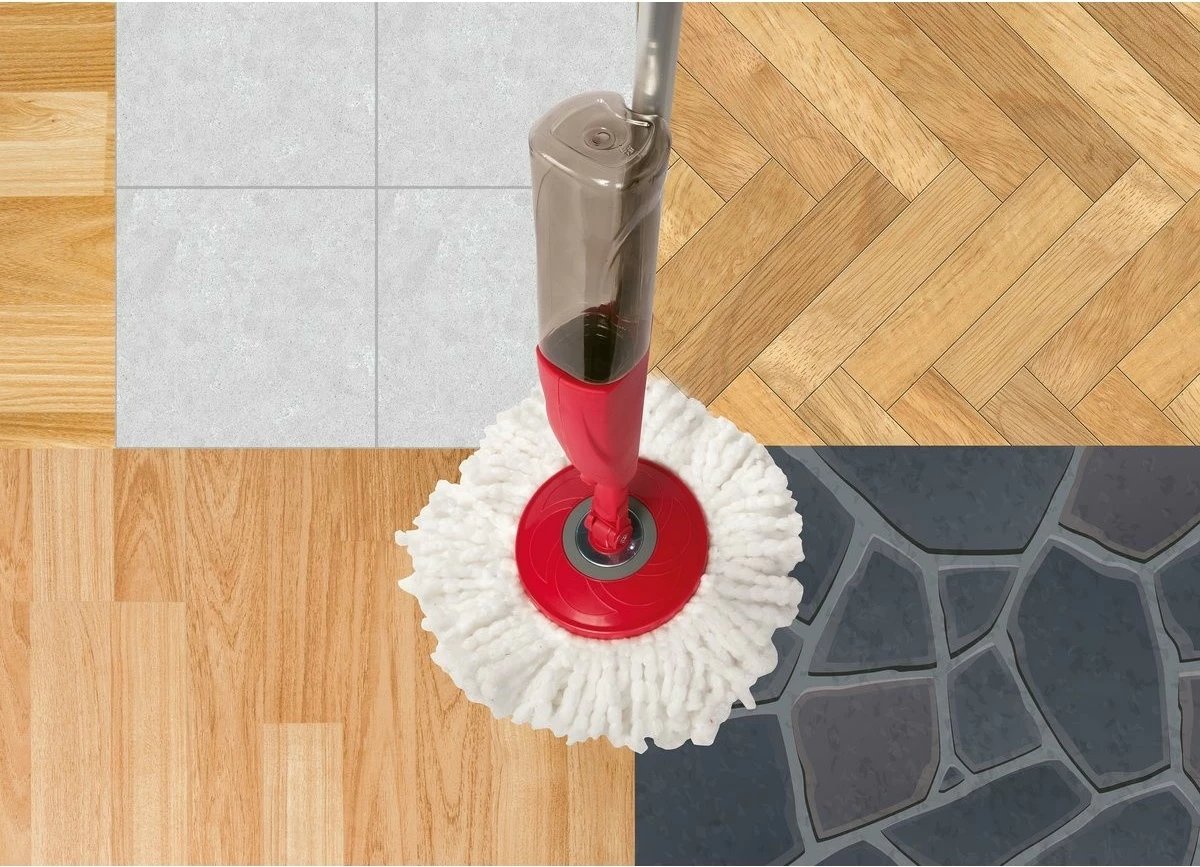 Shtupë dyshemeje e rrumbullakët me spërkatës Lamart LT8066, 500 ml