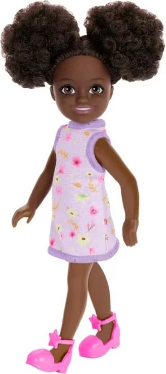 Kukull Barbie Chelsea Mattel DWJ33/HXM96, 15 cm, fustan i purpurt, flokë kaçurrela të zeza