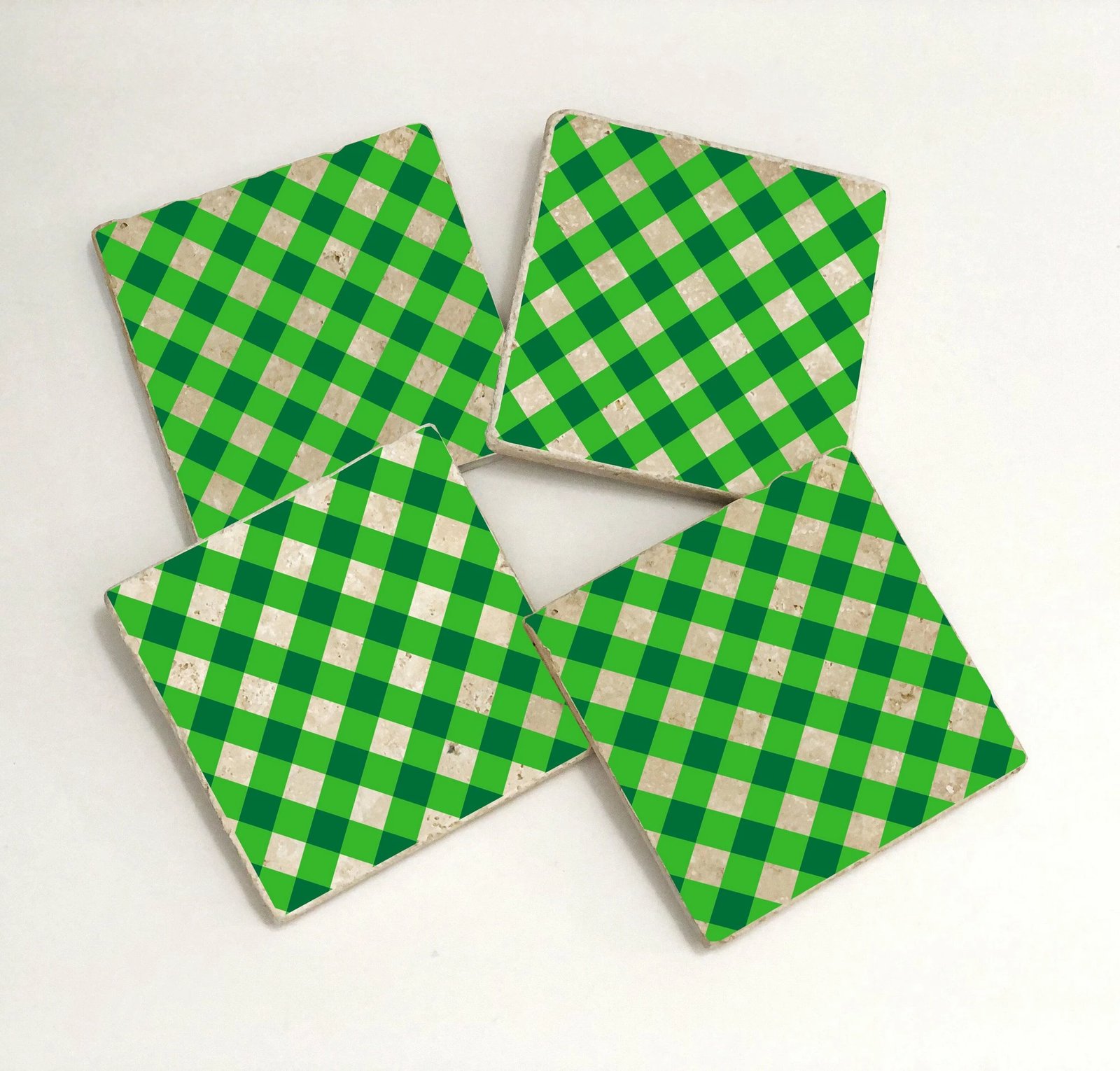 Set 4 copë mbrojtëse gotash prej guri natyral, shumëngjyrëshe, Hermia, TBA5021