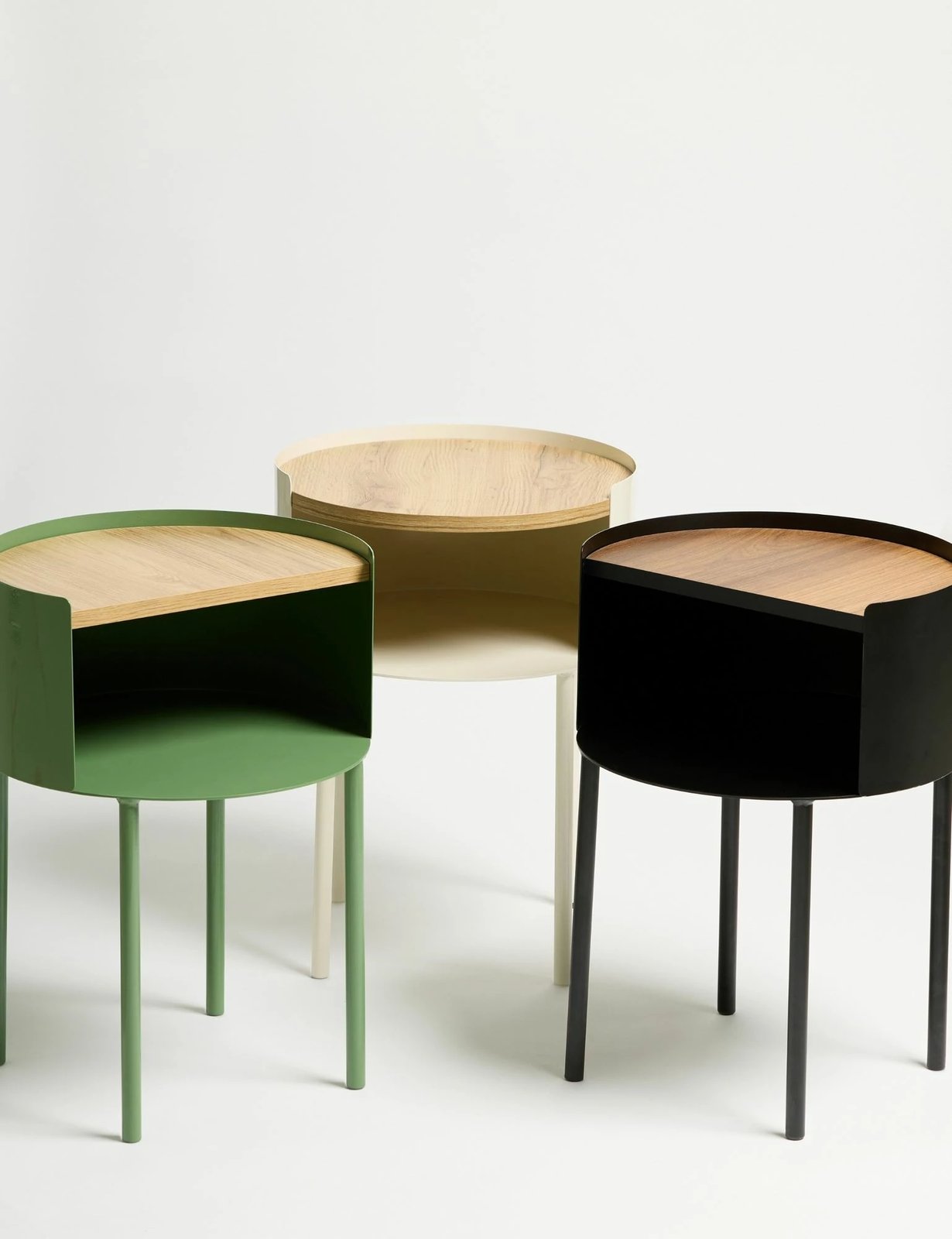 Tavolinë anësore Skye Decor, ngjyrë matcha, Espen