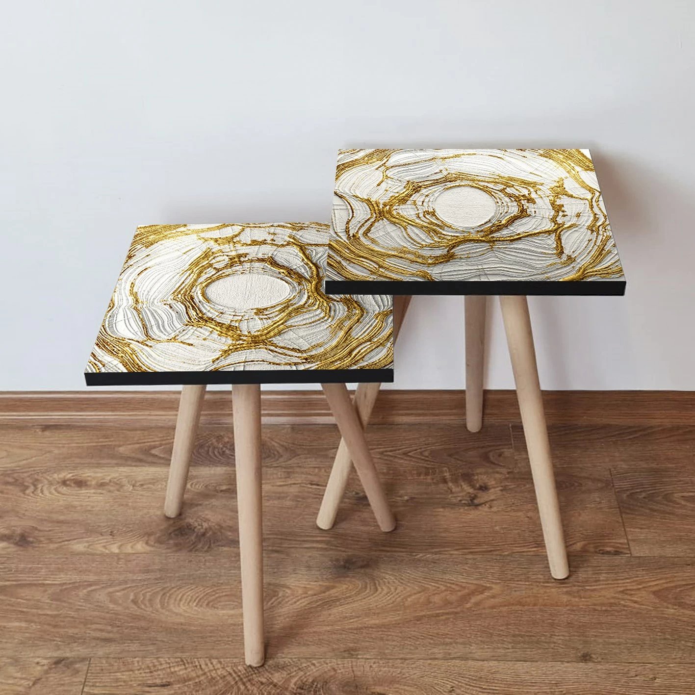 Set tavolinash ndihmëse, dy copë, Skye Decor, 2Shp101, bezhë dhe ari