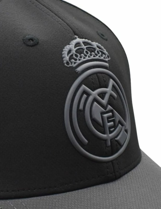 Kapelë Real Madrid për meshkuj Inny, gri Kapelë Real Madrid për meshkuj Inny, gri