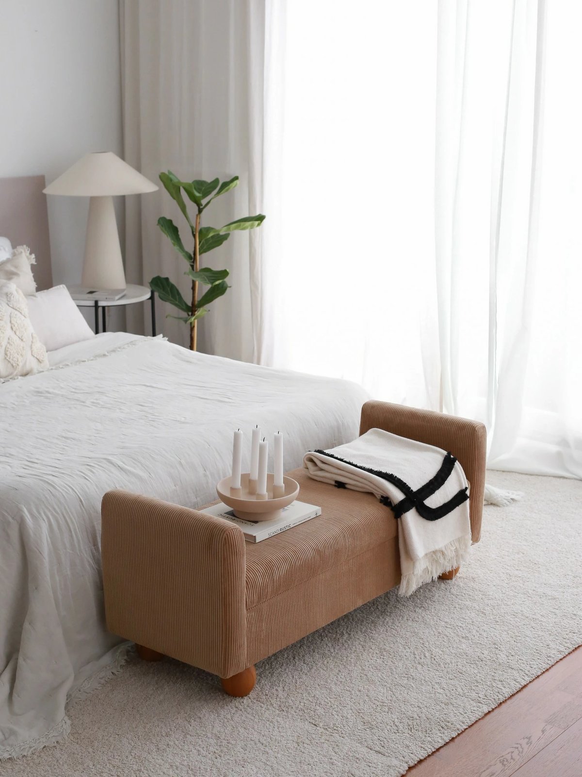 Bankë Atelier del Sofa, me sandik, ngjyrë camel