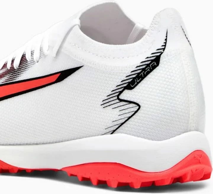 Atlete për meshkuj Puma Ultra Match TT, të bardha