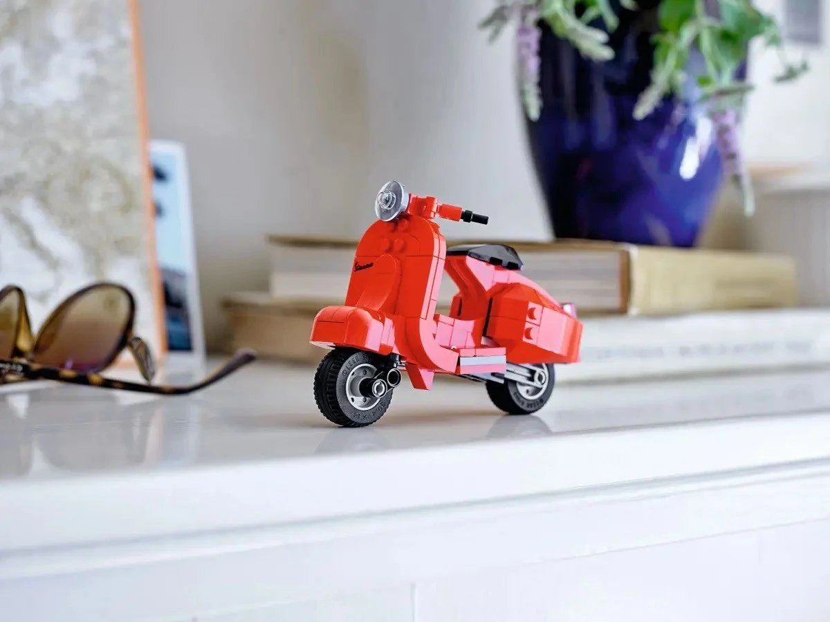 Lego Creator Vespa, 40517, e kuqe