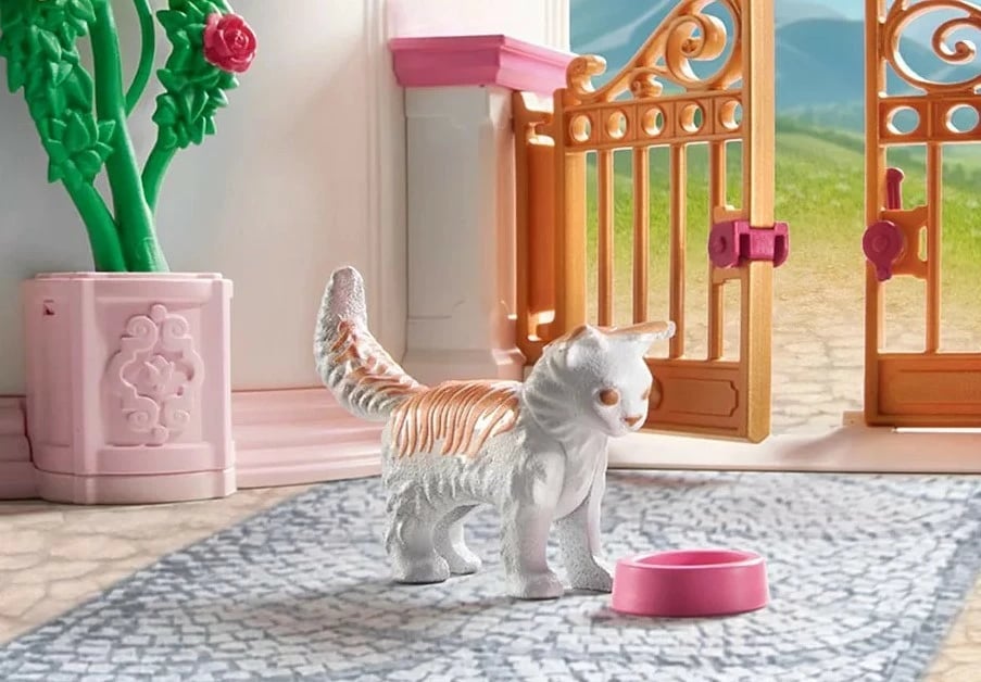 Set lodrash Playmobil Princess Magic Castle 71845 me figura mbretërore, 422 pjesë
