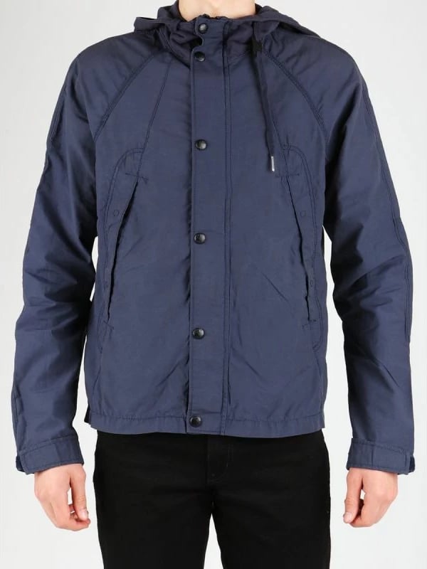 Jakne Guess për meshkuj