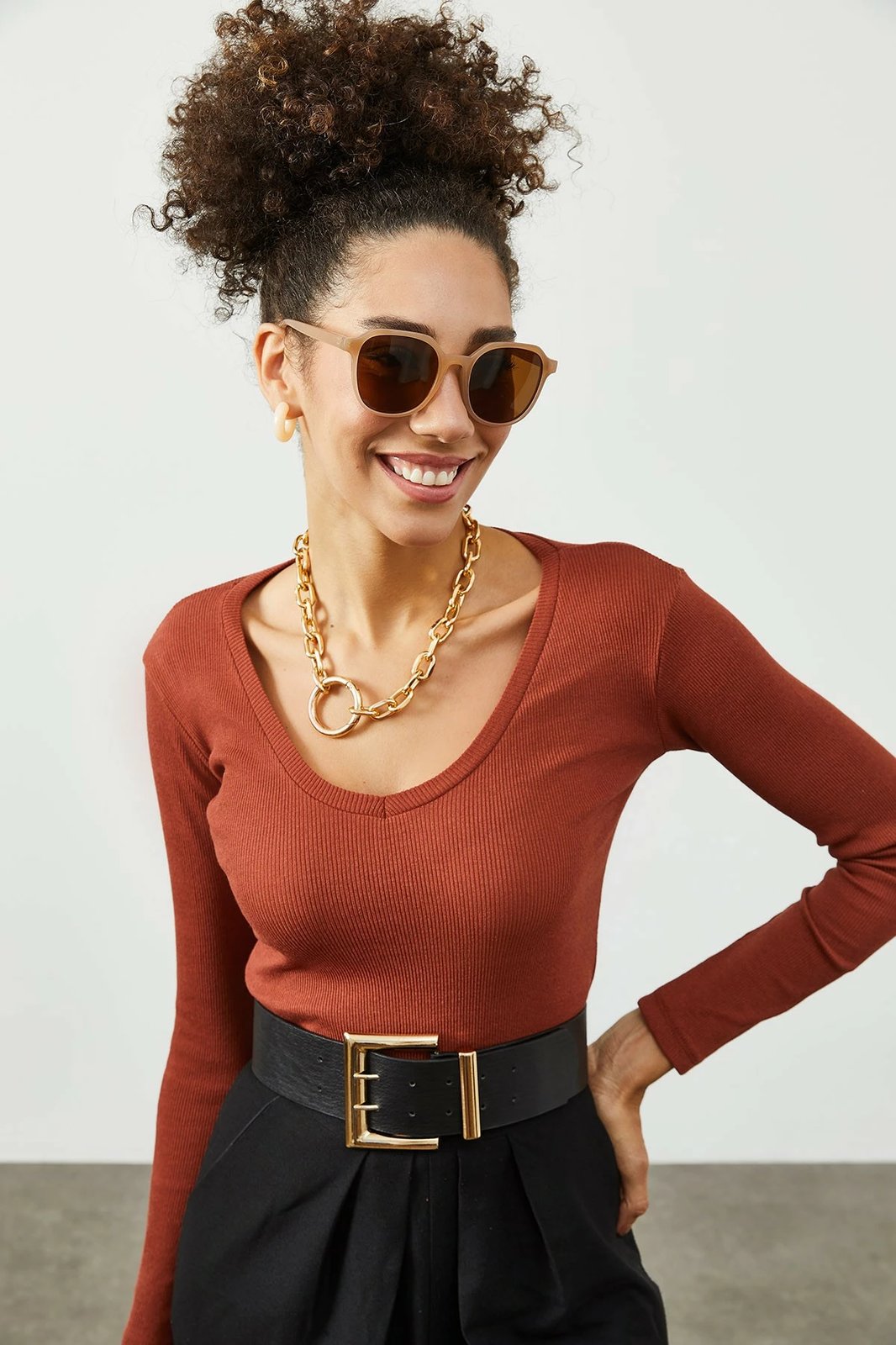 Bluzë për gra Jumeon, ngjyrë e kuqe tullë, X2240