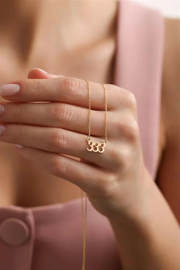 Varëse argjendi e veshur me ar, Jumeon, NRZ1000155