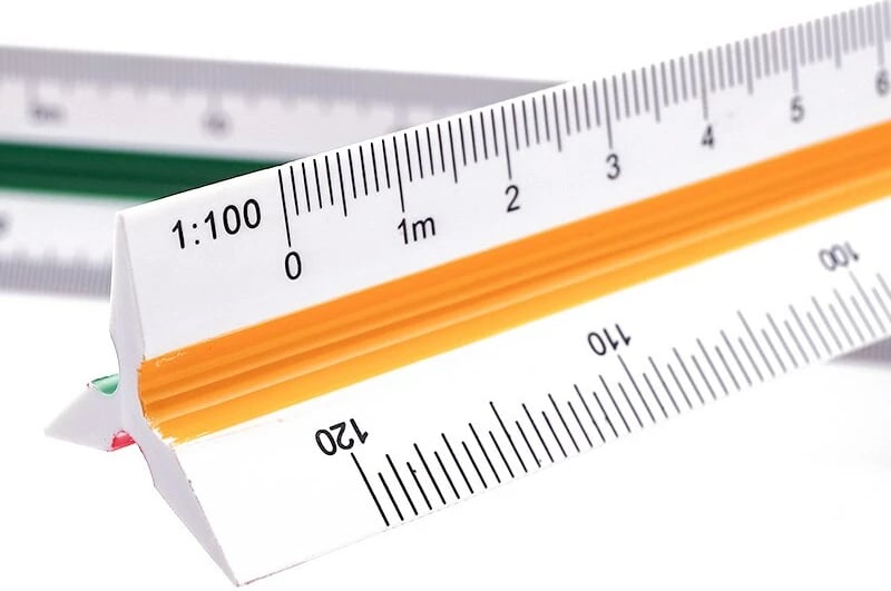 DELI VIZORE PIRAMIDALE 30CM 1/100 8930