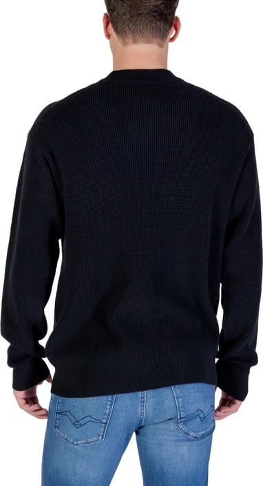 Xhemper për meshkuj Calvin Klein Jeans, i zi