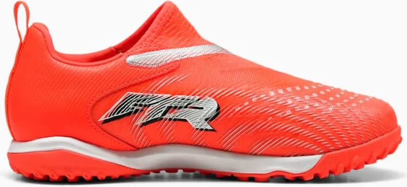 Atlete futbolli Puma për fëmijë Future, të zeza