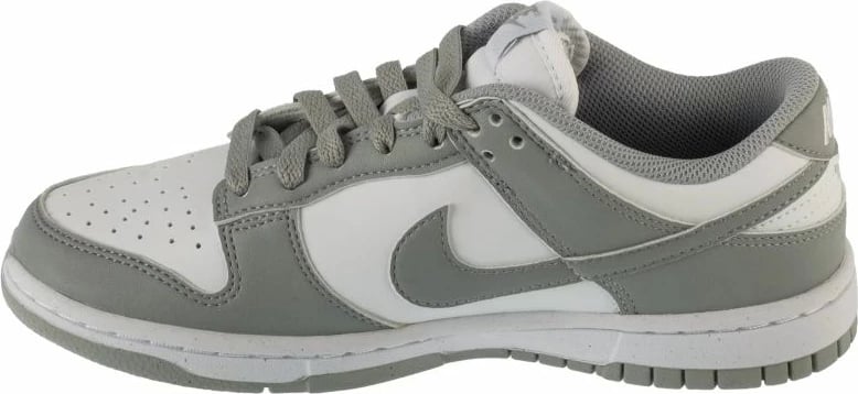 Atlete Nike për femra, gri