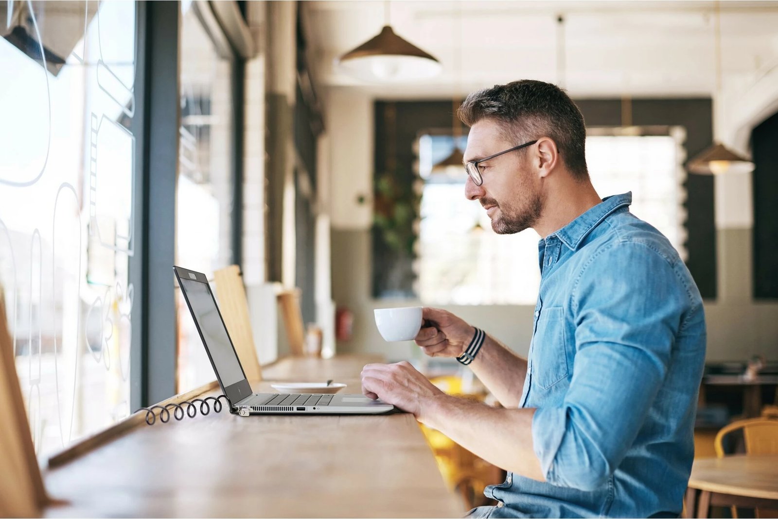 Kabllo sigurie Kensington Slim NanoSaver, kombinim, 1.8m, zi/metalike