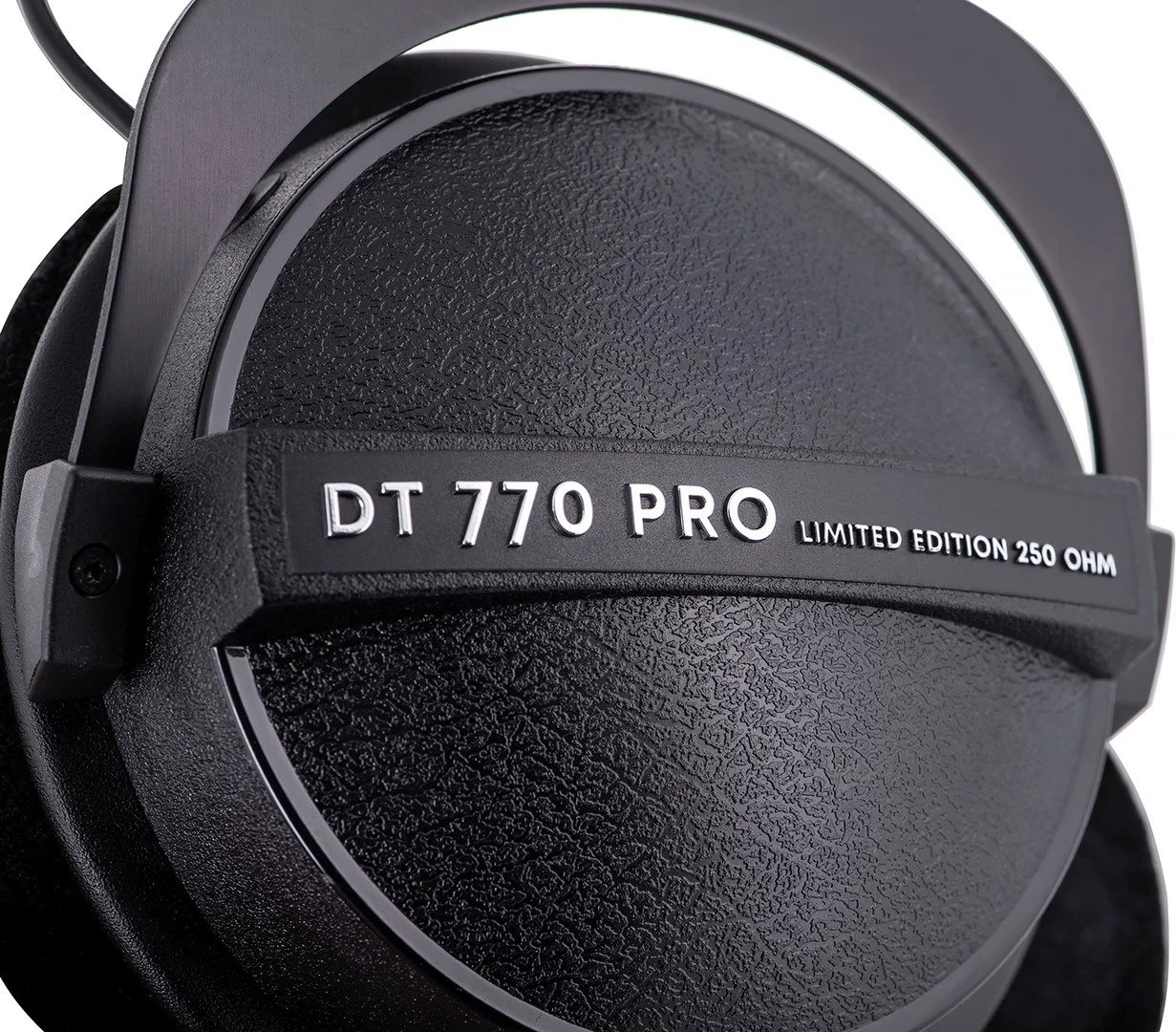 Kufje Beyerdynamic DT 770 PRO 250 OHM, Black Limited Edition