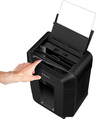 Makineri copëtimi letrash Fellowes Automax 80M, particle-cut, 80 fletë, 17L, e zezë