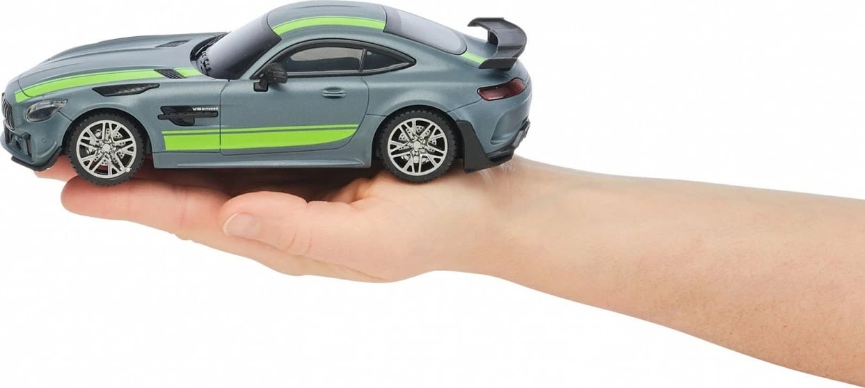 Makine me telekomandë Revell RC Mercedes-AMG GT R Pro, 1:24, Argjend/Jeshi/Kuqe