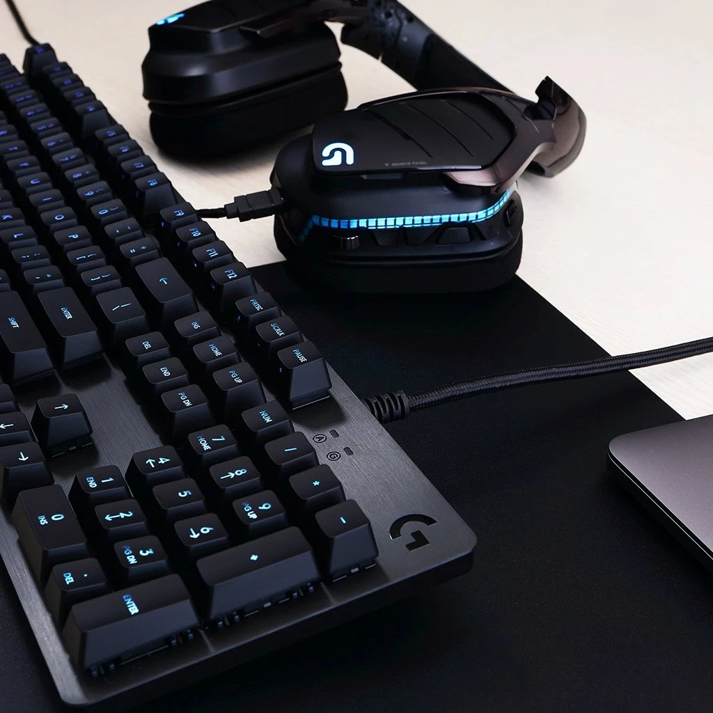 Tastierë mekanike Logitech G512 Carbon, GX Brown, RGB, QWERTZ, me kabllo, karbon
