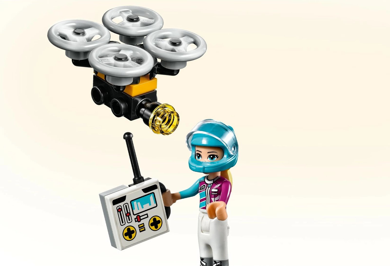Set ndërtimi LEGO Friends The Big Race Day 41352, 648 pjesë Set ndërtimi LEGO Friends The Big Race Day 41352, 648 pjesë