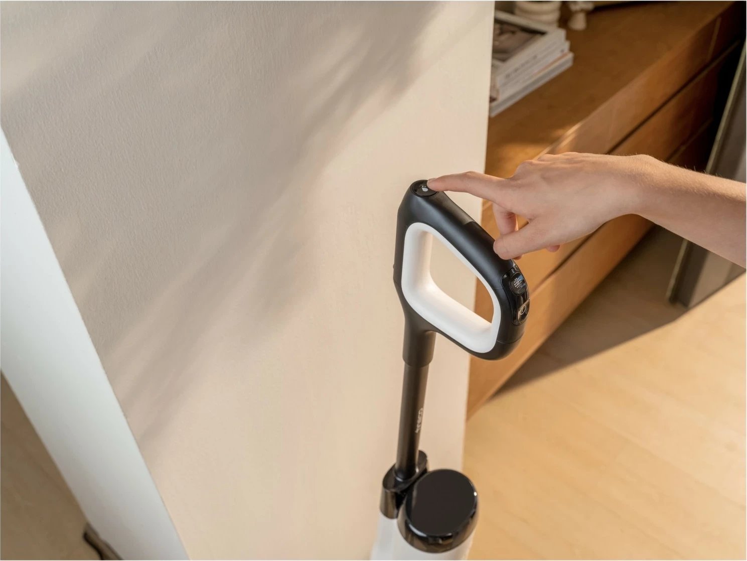 Fshesë me ujë dhe tharje Tineco Floor One S5 Max, bardhë