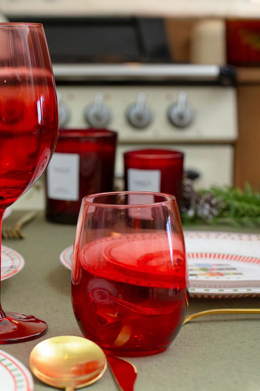 Set gotash prej qelqi (4 copë), Hermia Concept, Larc 350, e kuqe