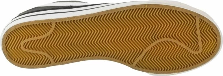 Atlete Nike për meshkuj, të zeza