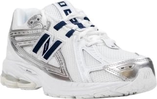 Atlete New Balance donna të bardha