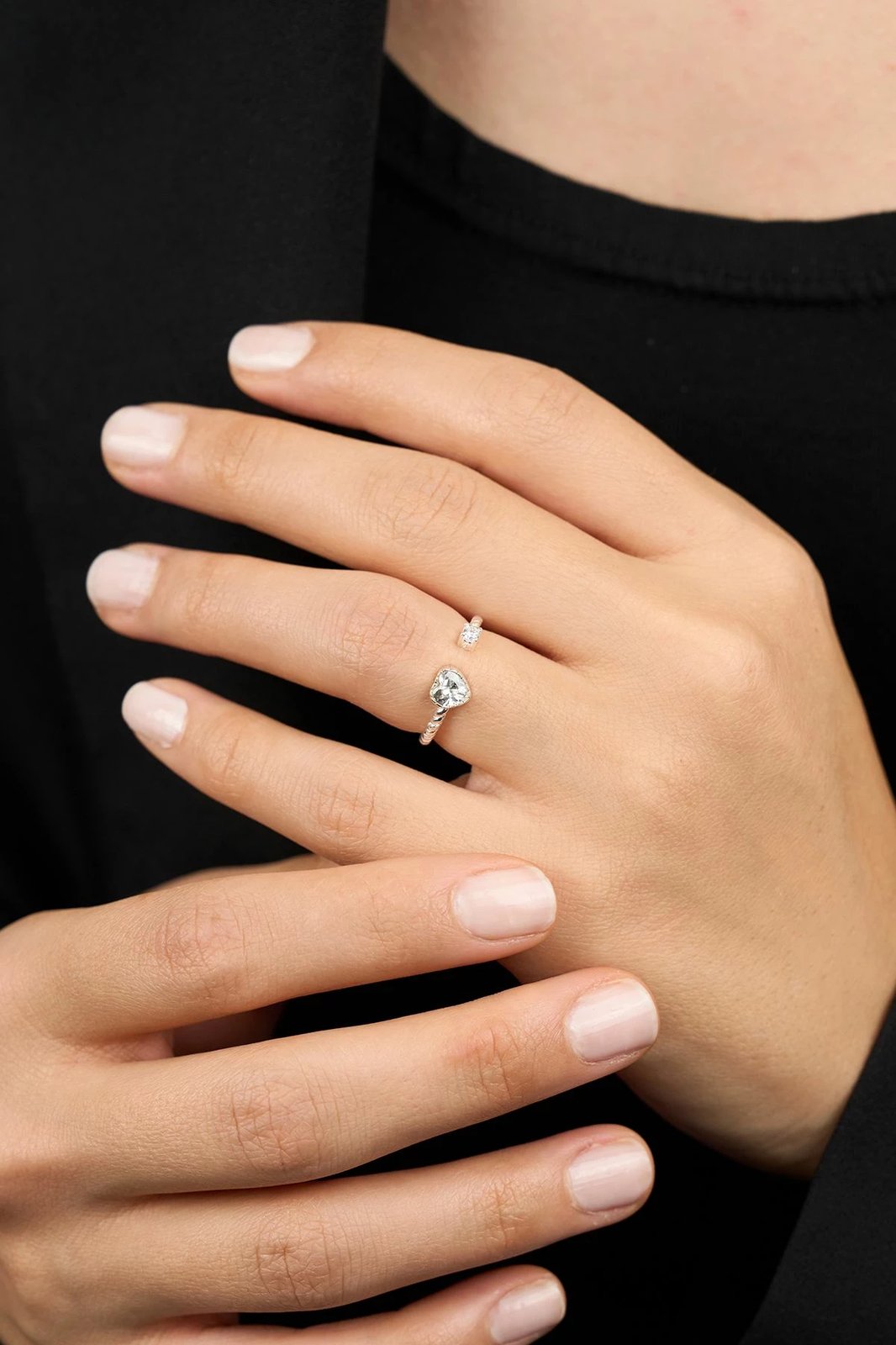 Unazë argjendi Jumeon, ELKAB92286