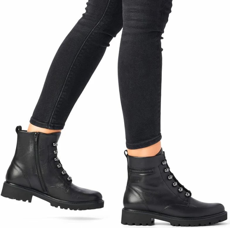 Çizme për femra Remonte, të zeza