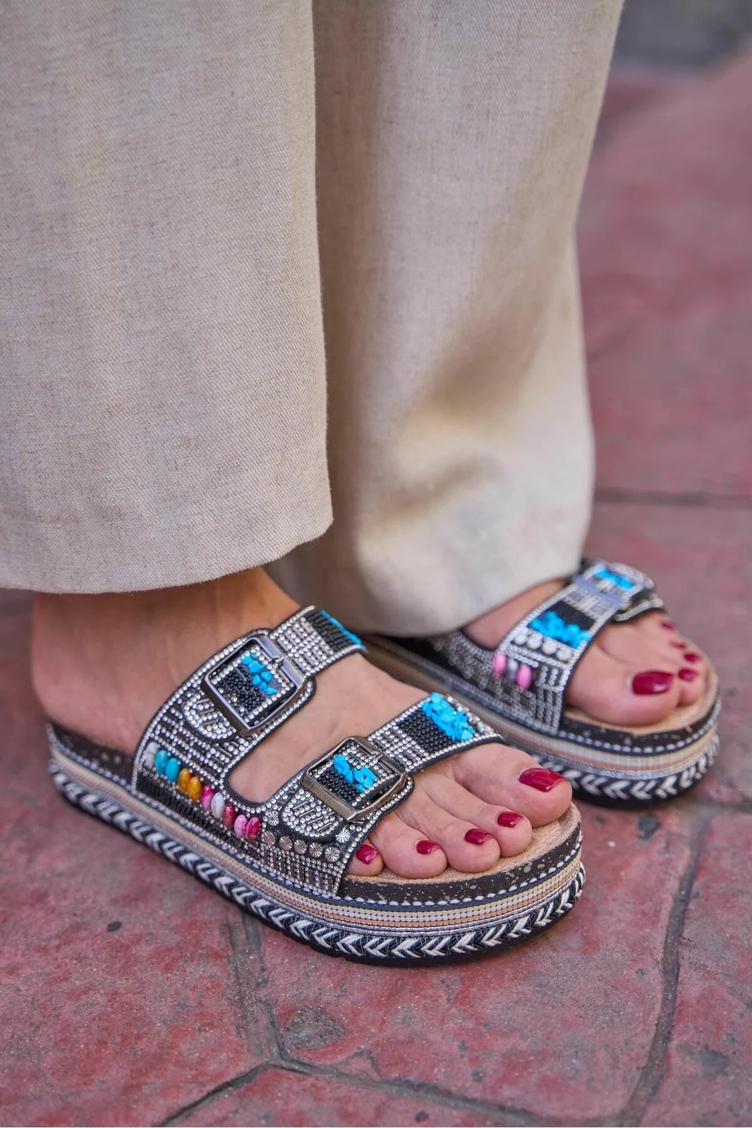 Pantofla për gra, ngjyrë e zezë, Jumeon, MK1340125YR20-001