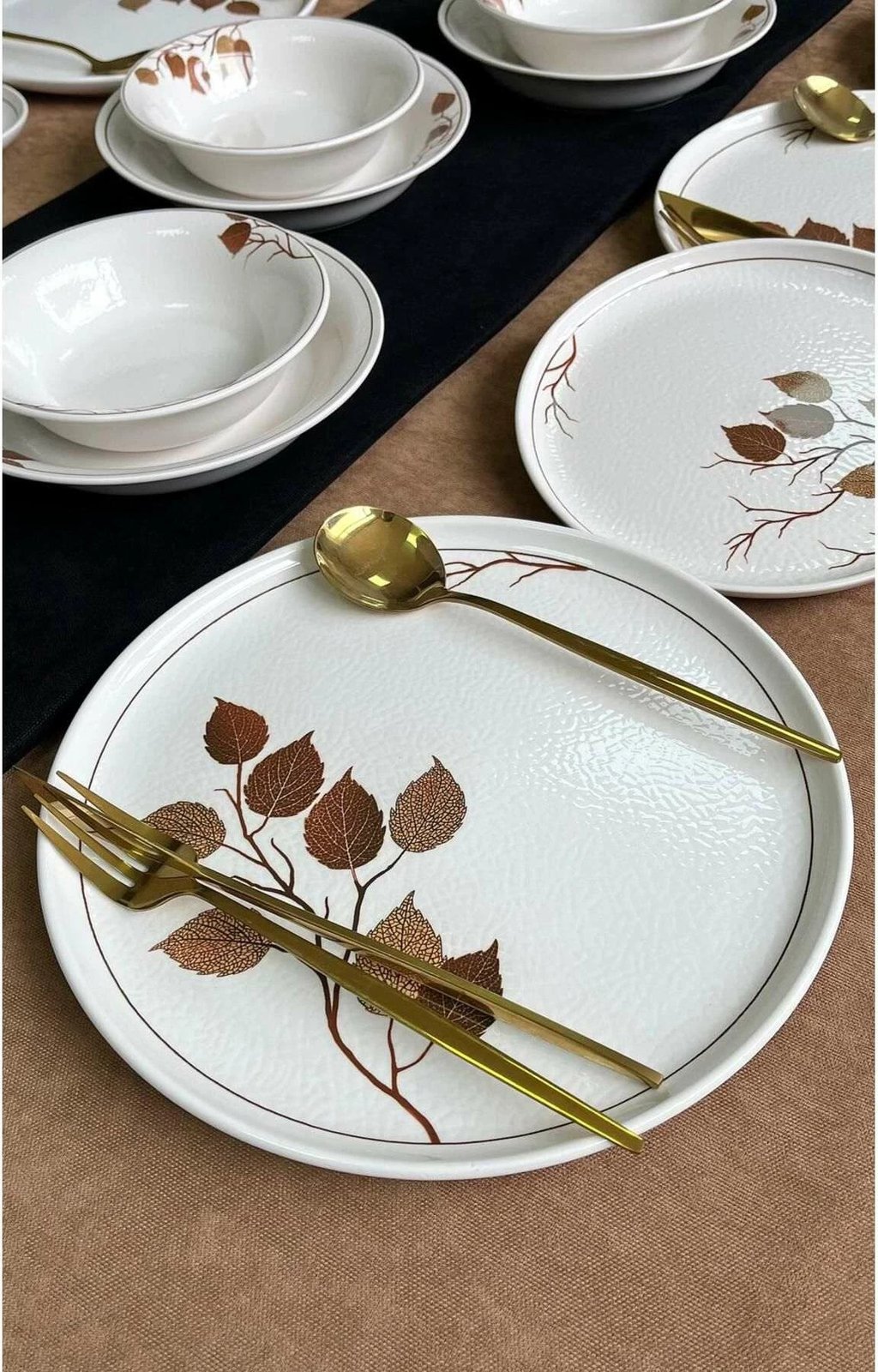 Set darke 18 pjesësh, Hermia Concept, HazanYaprakRolyefliLux18