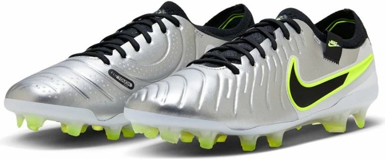 Atlete futbolli për meshkuj Nike, argjend Atlete futbolli për meshkuj Nike, argjend