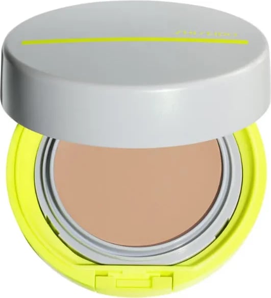 Fondatinë kompakte Shiseido Sports BB Compact SPF50 medium unisex