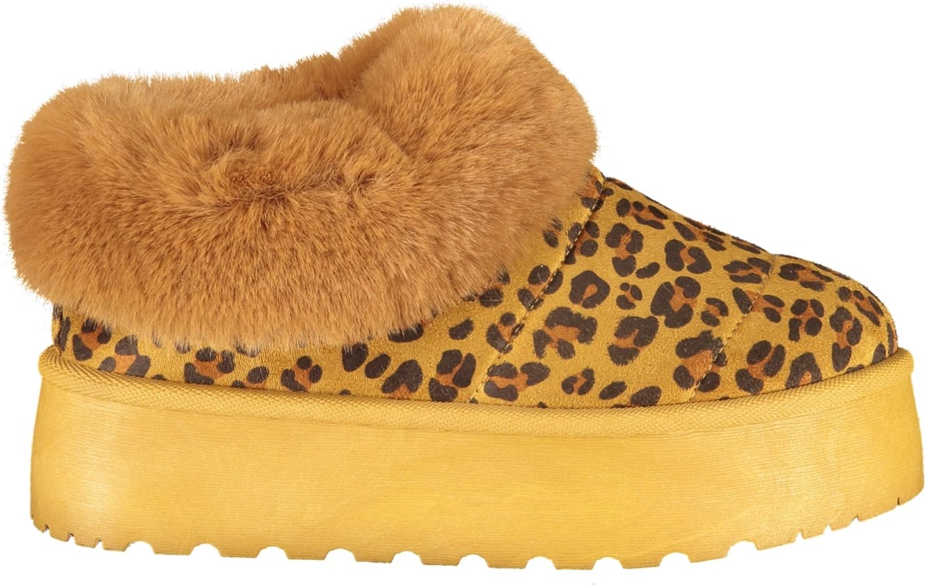 Atlete femra LAURA BIAGIOTTI, kafe