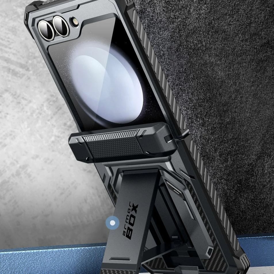 Mbështjellës Supcase ArmorBox për Samsung Galaxy Z Flip 6, i zi, me klip rripi